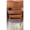 Image 4 : 9 DRAWER SKLAR PEPPLER DRESSER