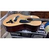 Image 4 : NOVA  ACOUSTIC GUITAR
