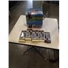 Image 1 : BOX OF BEAR CLAW BACK SCRATCHERS AND MOUSTACHE CARE KITS
