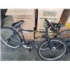 Image 6 : 5 BIKES