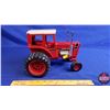 Image 3 : IH 1568 Tractor "1994 Model 1568" "4th in a Series of 4" (Scale 1:16) (SEE PICS!)