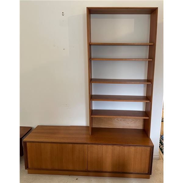 2 Piece Vintage Bookshelf