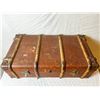 Image 2 : Vintage Cheney Cabin Trunk