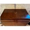 Image 2 : Vintage Dresser