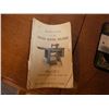 Image 2 : Antique Singer Sewing Machine in Cabinet