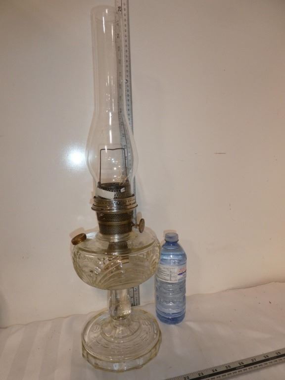 Antique Aladdin Oil Lamp