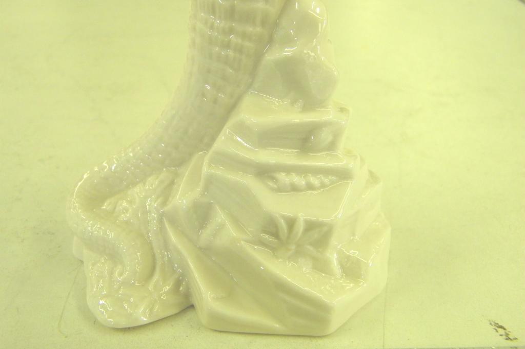 Belleek Vase 0857 5.5" H Made In Ireland