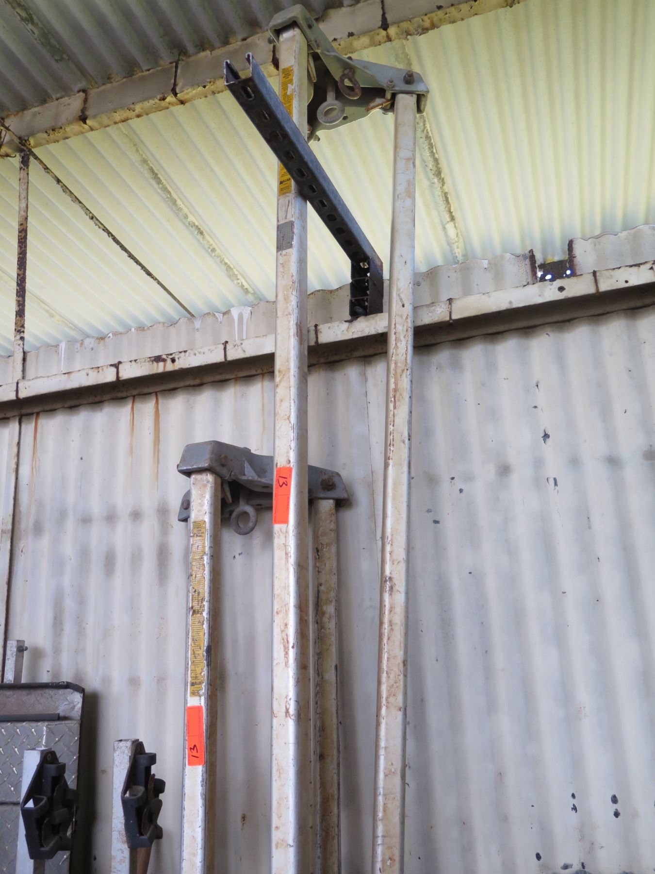 Manhandler Qty 2 Miller Manhandler Man Rated Hoist/Work Wench