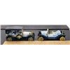 Image 1 : 14)  LOT OF 2 DIE CAST MINIATURE VINTAGE CARS: