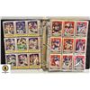 Image 1 : NFL FLEER 1990 COMPLETE SET IN BINDER