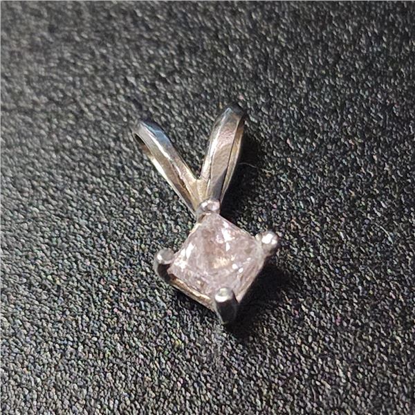 BZ1320-6  14K DIAMOND PENDANT