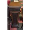 Image 1 : PILLAR/PLANT STAND H-43" W-14" L-14"