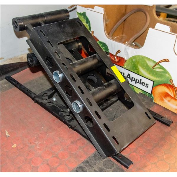 HEAVY DUTY TV MOUNT
