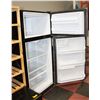 Image 2 : BAILIFF SEIZURE: FRIGIDAIRE REFRIGERATOR