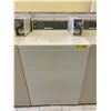 Image 1 : "Huebsch" Commercial Coin Operated Washer