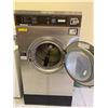 Image 4 : Huebsch 35 -  Large Commercial Coin Operated Washer