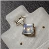 Image 2 : $240 14K Moonstone Pendant