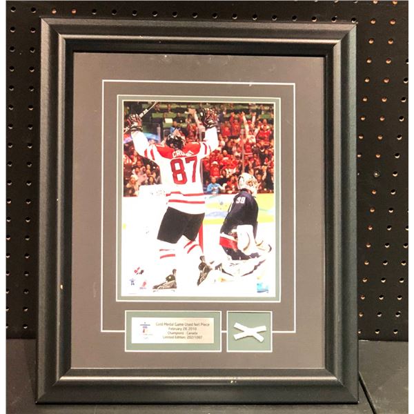 Framed Sidney Crosby Canada Limited edition #202/1087 Vancouver 2010 picture "The Goal with Gold Med