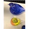Image 2 : Group of decorative glass birds from estate