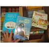 Image 2 : 2 FLATS OF COLLECTIBLE BOOKS