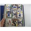 Image 2 : BINDER OF COLLECTABLE VANCOUVER CANUCKS CARDS