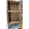 Image 2 : HANDLED BASKET