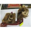 Image 2 : PAIR OF BEADED FUR MOCCASINS