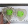 Image 2 : BELLEEK WOVEN PLAIN HEART BASKET 4TH PERIOD & HEART SHAPE BASKET FLOWERED 4TH PERIOD