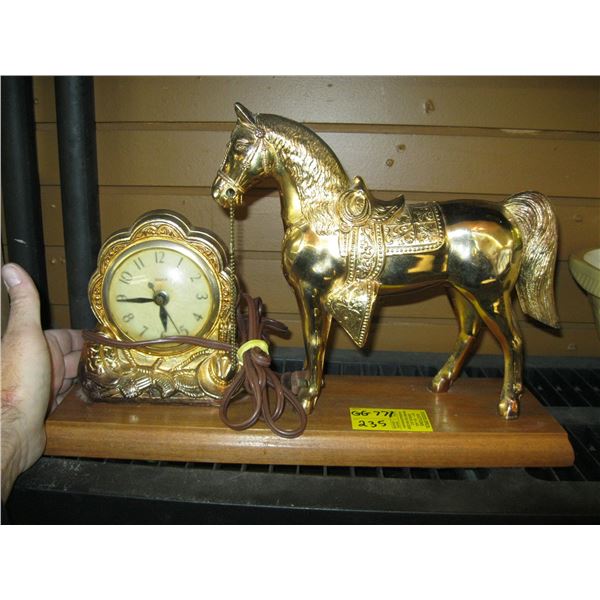 METAL HORSE CLOCK