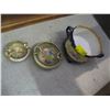Image 2 : 3 ANTIQUE DECORATIVE HANDPAINTED BOWLS