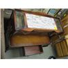 Image 2 : ANTIQUE SALON VANITY W/MARBLE CENTER ON TOP