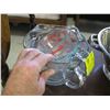 Image 3 : PYREX MEASURING CUPS, FOREVER SHARP 4 PIECE GOURMET STEAK KNIFE SET & 3 STRAINERS