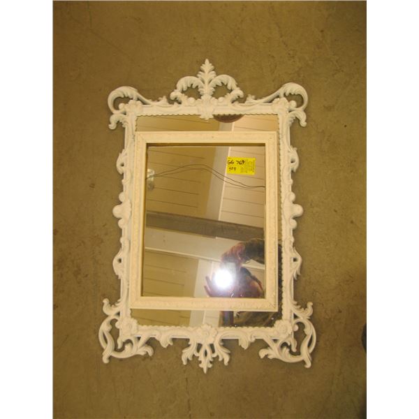 WHITE FRAMED MIRROR W/WHITE EMPTY FRAME