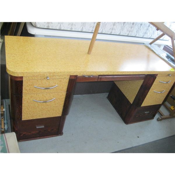 RETRO OFFICE DESK