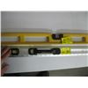Image 2 : 1 YELLOW LEVEL & 1 LEVEL RULER