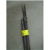 Image 2 : BUNDLE OF PRYBARS