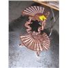 Image 2 : METAL FAN PLANT STAND