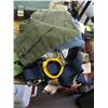 Image 1 : BOX OF MISC. CARHARDT CLOTHING, ETC.