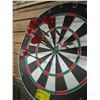 Image 2 : DARTBOARD W/DARTS