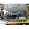 Image 2 : DOG GROOMING BOX W/OSTER GOLDEN A5 CLIPPERS