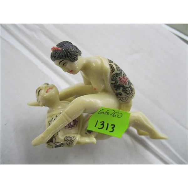 EROTICA FIGURINES