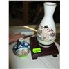Image 1 : SNUFF BOTTLE & SM. VASE W/ EROTICA PICTURES