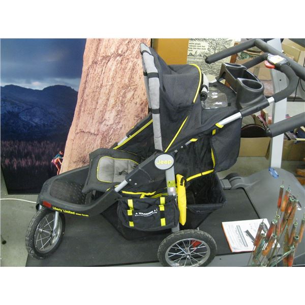 JEEP 3 WHEEL STROLLER