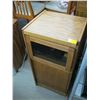 Image 1 : OAK STEREO STAND W/SLIDING TOP