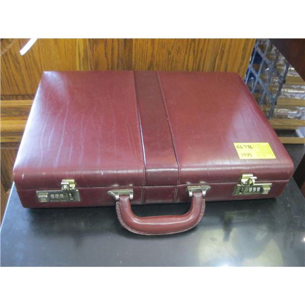 LEATHER BRIEFCASE
