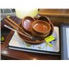 Image 1 : WOODEN SALAD BOWL SET, PLACEMATS
