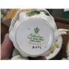 Image 5 : APPROX. 19 TEACUPS & SAUCERS