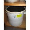 Image 1 : 3 GALLON CROCK