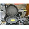 Image 1 : 3 CAST FRYING PANS