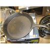 Image 2 : 3 CAST FRYING PANS